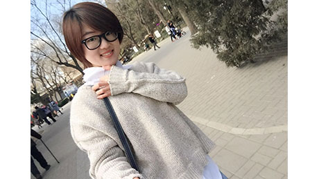 辛娟娟--中國(guó)農(nóng)業(yè)大學(xué)  碩士
現(xiàn)任董事長(zhǎng)秘書，不是環(huán)境適應(yīng)自己，而是自己要跟環(huán)境去磨合，一味地抱怨只能停滯不前，感謝資源家人的陪伴、鼓勵(lì)和支持，永遠(yuǎn)愛(ài)你們呦！